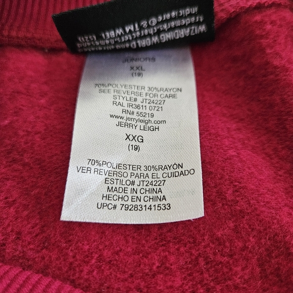 Wizarding World Harry Potter Hogwarts School Castle Red White Black Sweater XXL - Picture 7 of 7